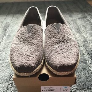 Toms Classic Slip ons Dark Grey Suede sz8.5
